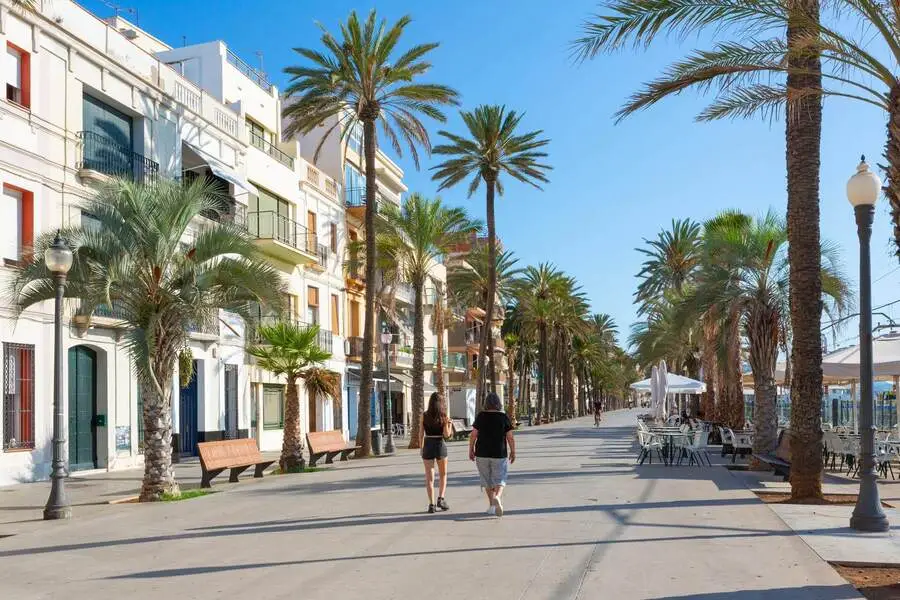 Grupo Marthe | Autotaller y alquiler de coches, furgonetas y camiones en el Maresme | Alquiler de coches en Badalona con descuentos especiales