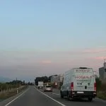 Grupo Marthe | Autotaller y alquiler de coches, furgonetas y camiones en el Maresme | Alquilar vs. Comprar: 5 Razones para elegir el alquiler de vehículos industriales para tu negocio