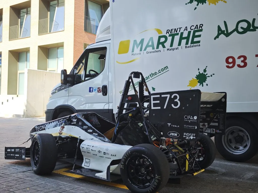 Grupo Marthe | Autotaller y alquiler de coches, furgonetas y camiones en el Maresme | Acelerando juntos desde el primer día: Grupo Marthe, orgulloso Sponsor Oro de TC Motorsports
